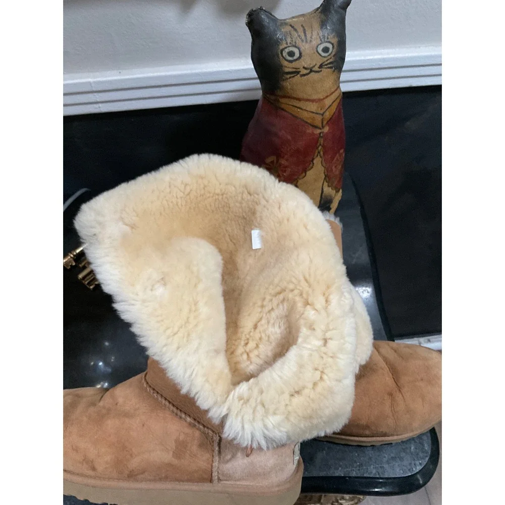 UGG Australia Bailey Button Triplet Chestnut Suede Tall Boots Size 10